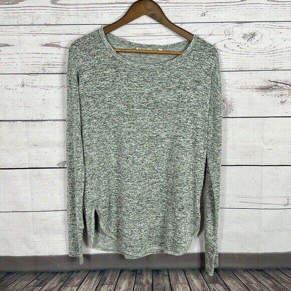 Athleta Tops - Athleta Top Shirt Tunic Womens Small Gray Lomboard boxy‎ Long Sleeve Soft Yoga
